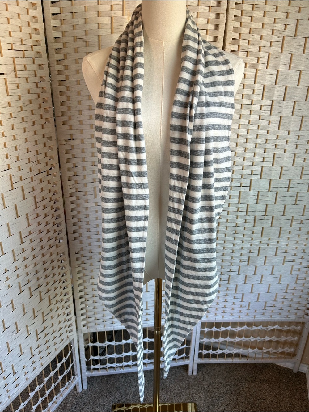 Eileen Fisher Grey White Striped Infinity Scarf Lightweight Knit 40”